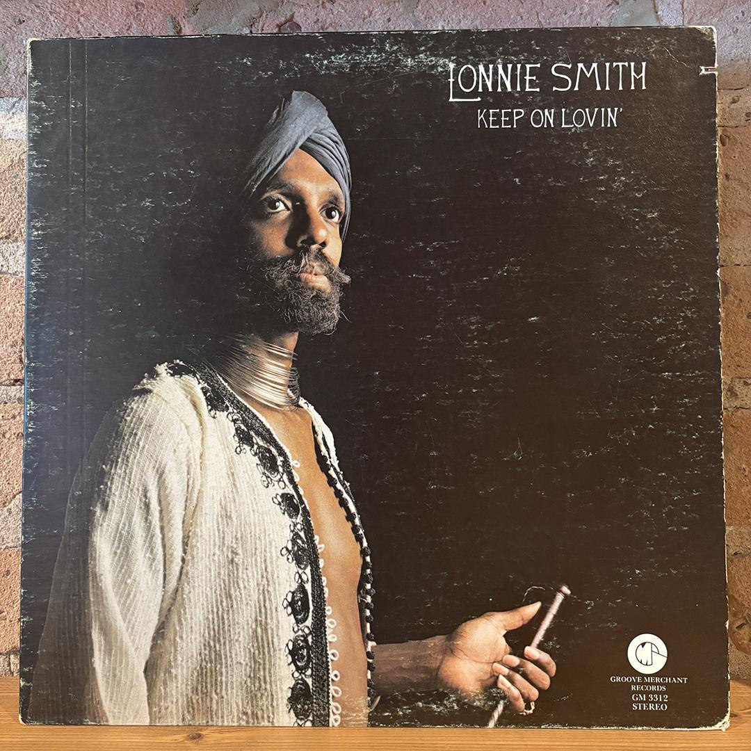 Torn Light Records › Lonnie Smith ‎– Keep On Lovin'