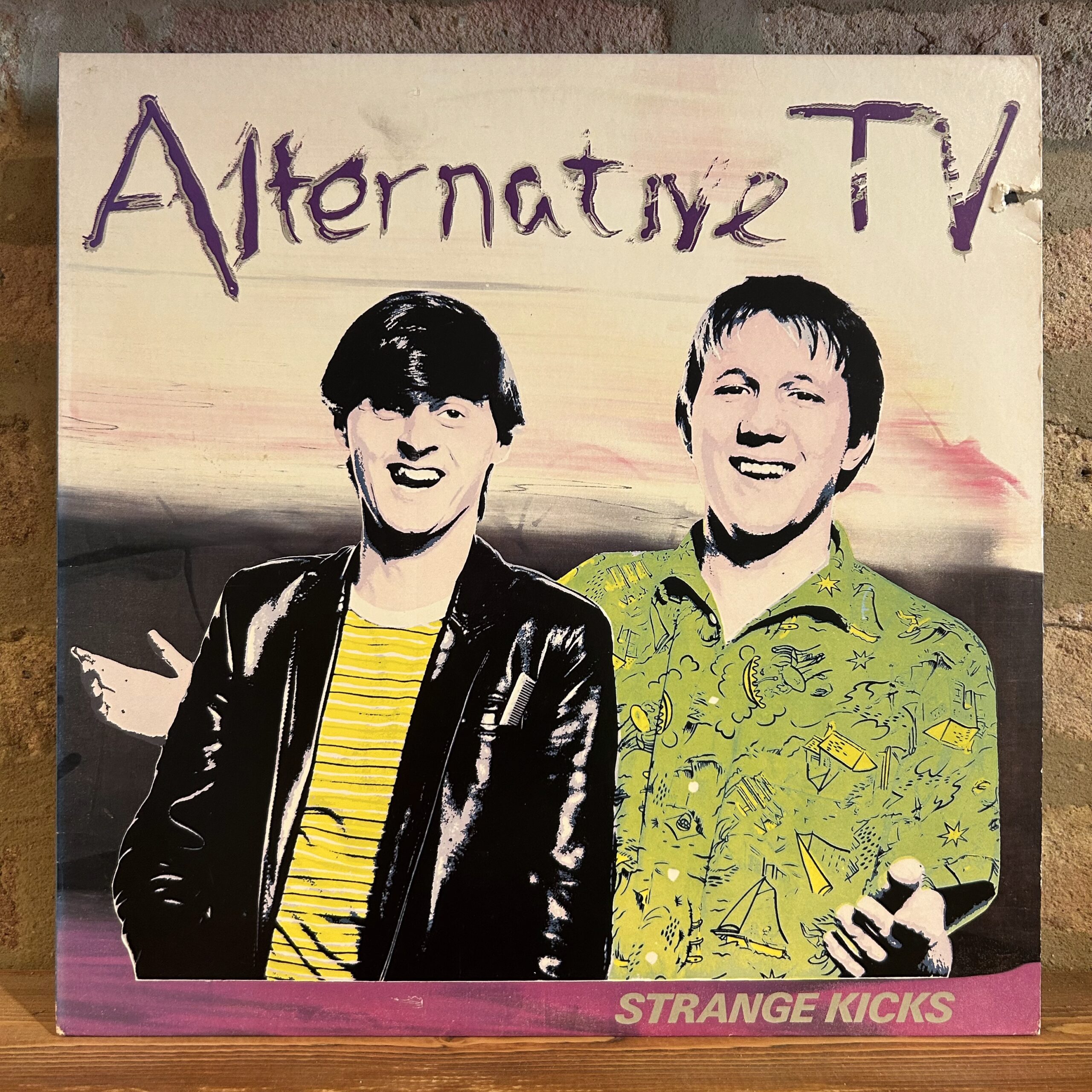 Alternative TV – Strange Kicks