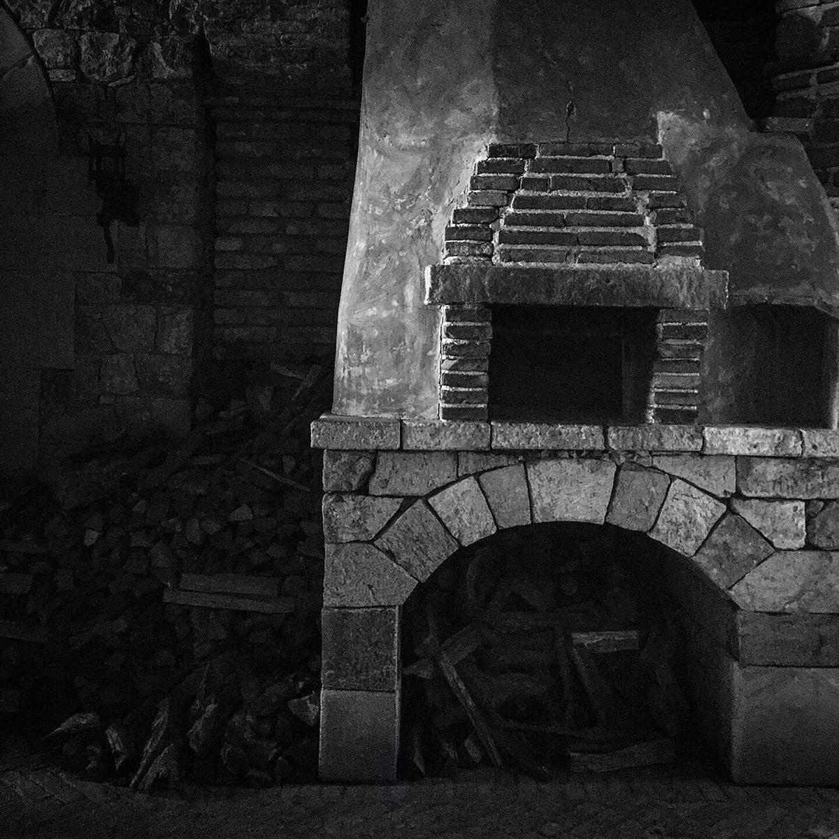 Sutekh Hexen – Primeval